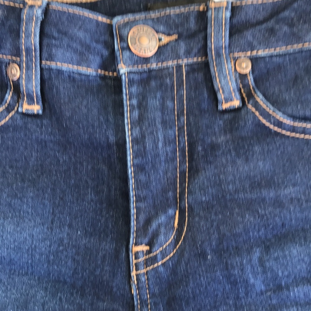 Truffle Jean shorts size 5/26. Seem smaller end - Picture 2 of 12